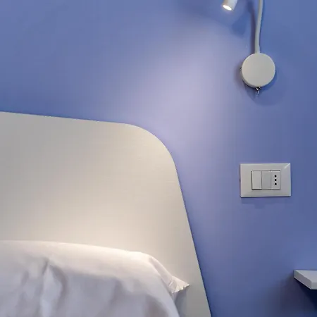 Per Le Vie Del Conero