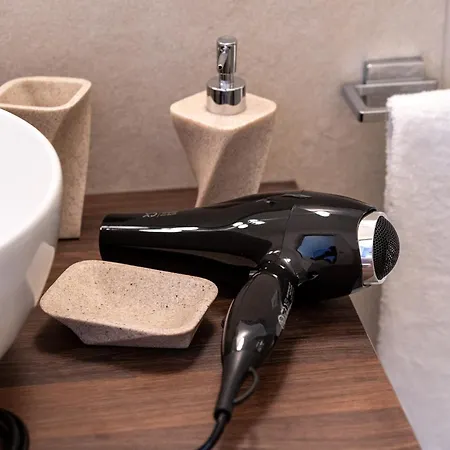 Per Le Vie Del Conero Alojamento de Acomodação e Pequeno-almoço Sirolo