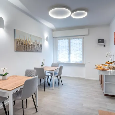 Per Le Vie Del Conero Alojamento de Acomodação e Pequeno-almoço Sirolo