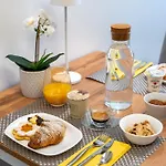 B&B Per Le Vie Del Conero 시롤로