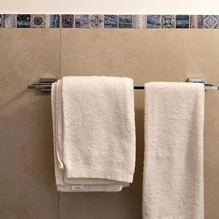 Bed & Breakfast Per Le Vie Del Conero Sirolo