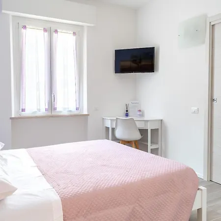 Per Le Vie Del Conero فندق مبيت وإفطار 3*