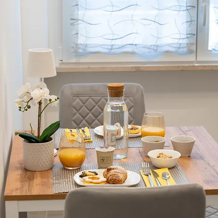 Per Le Vie Del Conero سيرولو